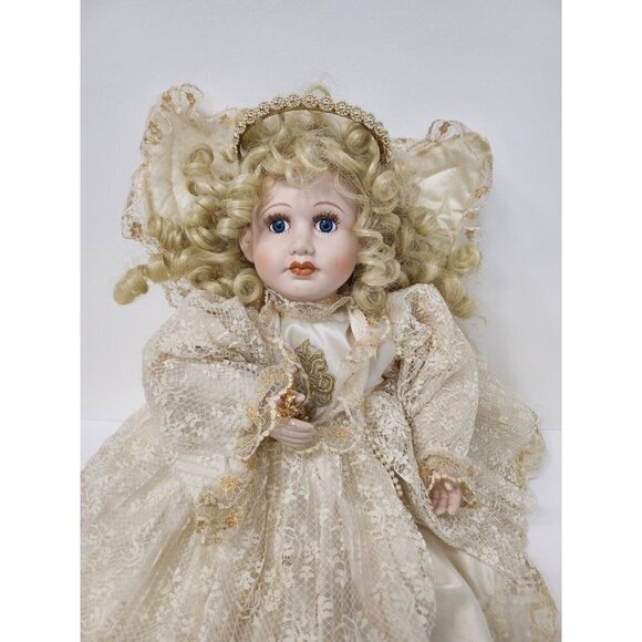 VINTAGE Animated Angel Doll Blonde Hair Lace Dress Movable Arms Shelf Sitter - Picture 2 of 8